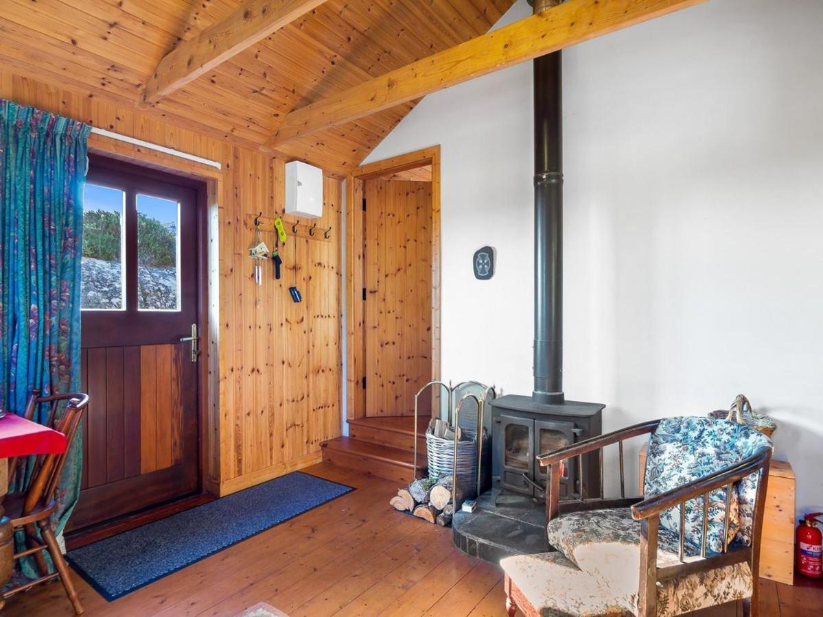 Vila Seaside Log Cabin, Carna Exteriér fotografie